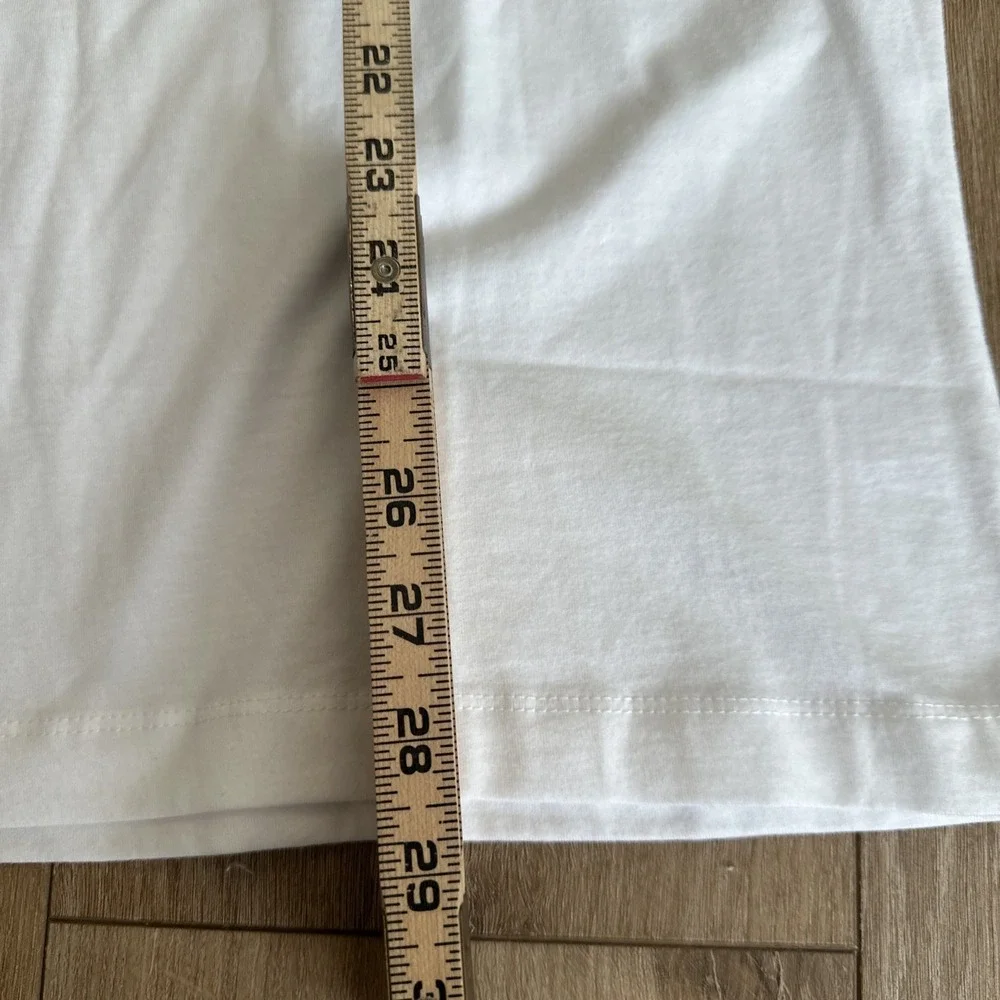 True‎ Religion Men's White Strike HS SS Tee 2002 Size Medium NEW